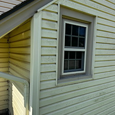 Vinyl-Siding-Revived-in-El-Dorado-KS-Algae-Gone 4